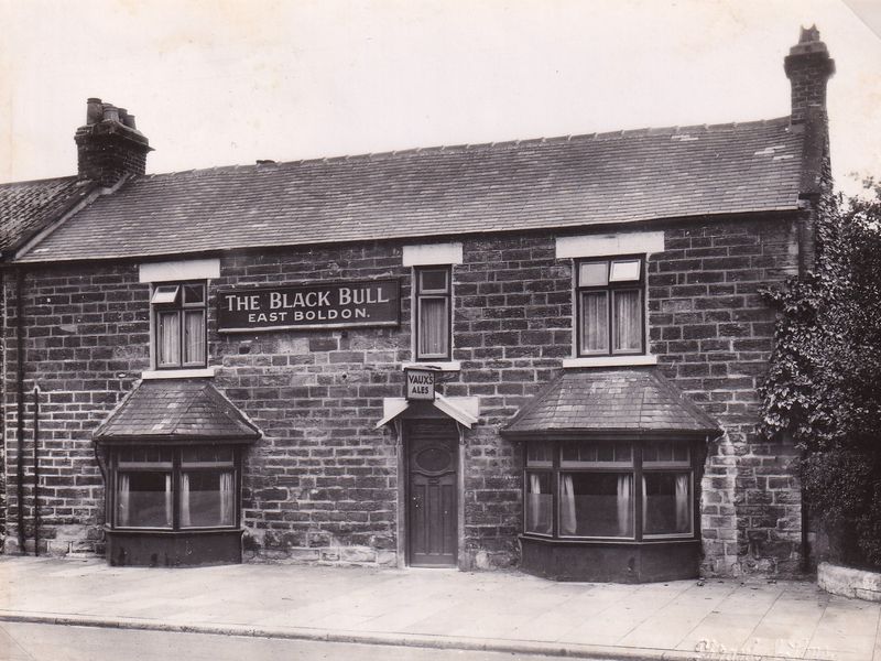 Black Bull 1930's - Ron Lawson. (Pub, External). Published on 20-05-2024