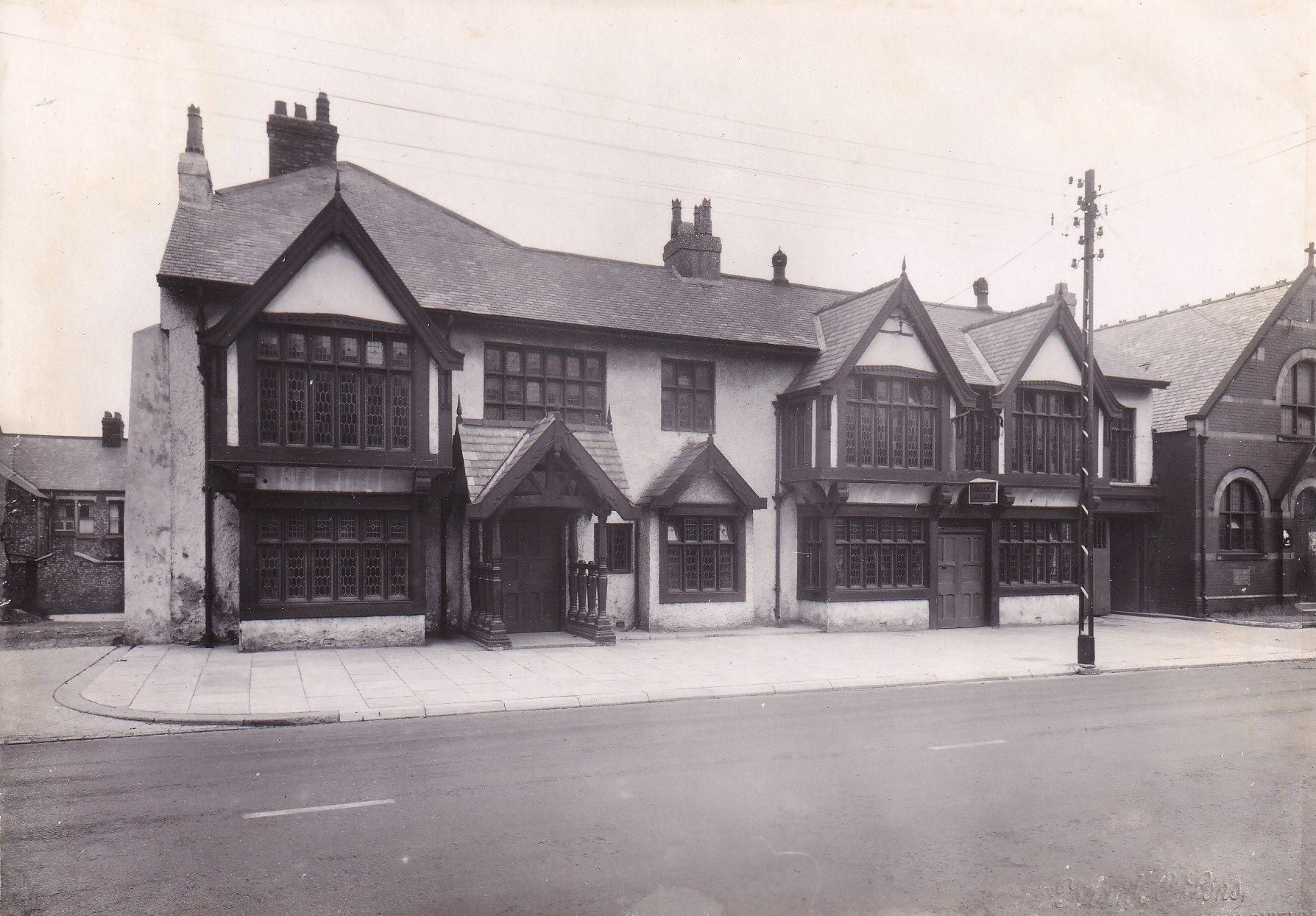 Grey Horse 1946 - Ron Lawson. (Pub, External). Published on 28-03-2024