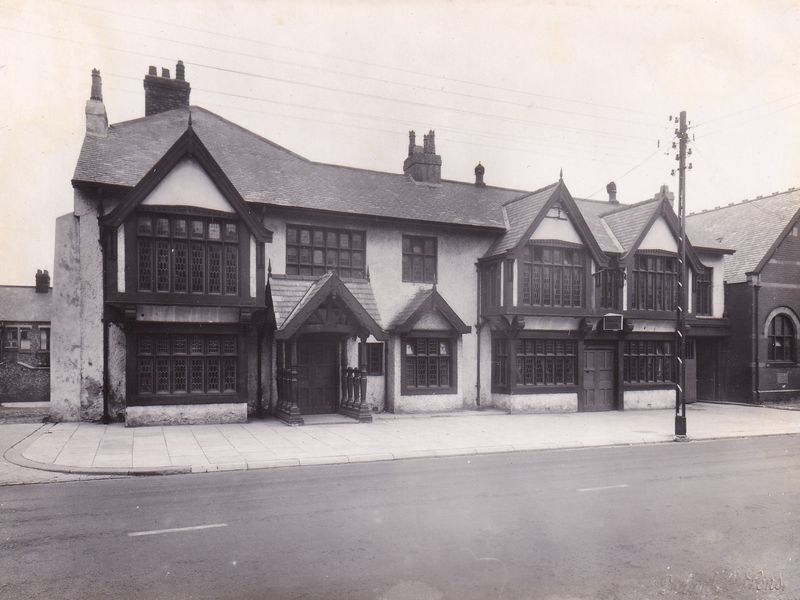 Grey Horse 1946 - Ron Lawson. (Pub, External). Published on 28-03-2024