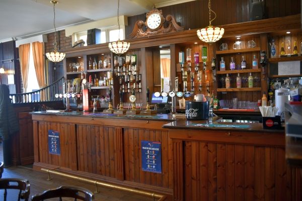 Dolly Peel. (Bar). Published on 29-10-2024