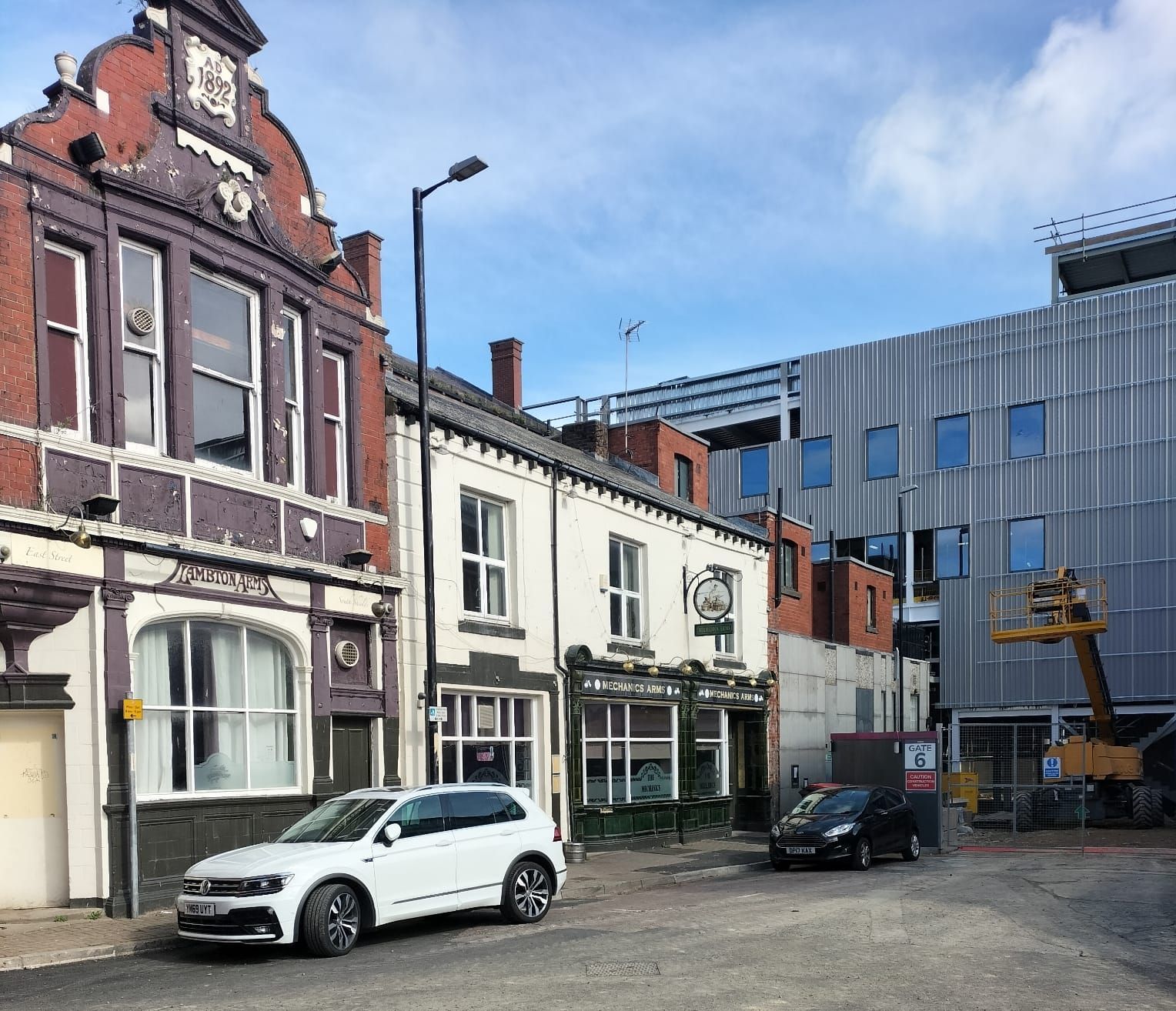 Lambton Arms & Mechanics. (External). Published on 29-03-2026