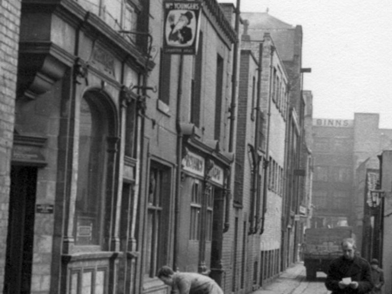 Lambton Arms 1953. (External). Published on 29-10-2024 