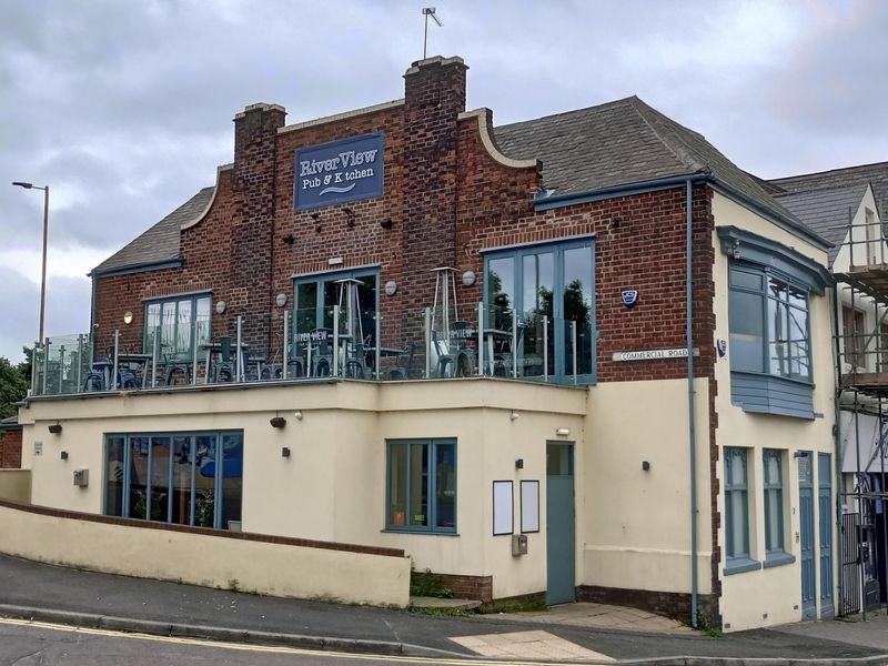 Riverview Pub & Kitchen . (External). Published on 04-06-2024