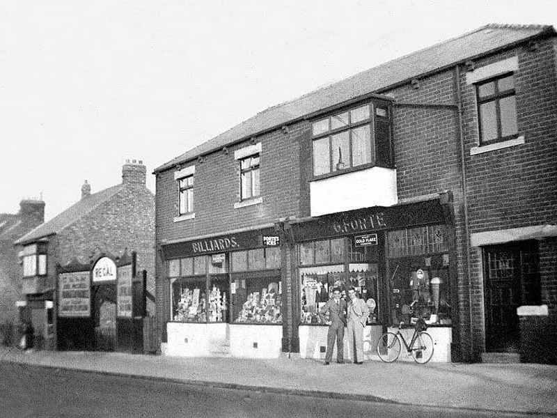 Fortes Snooker Parlour. (External). Published on 01-01-1970 