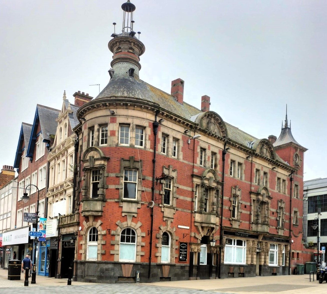 Madleys. (Pub, External). Published on 01-01-1970