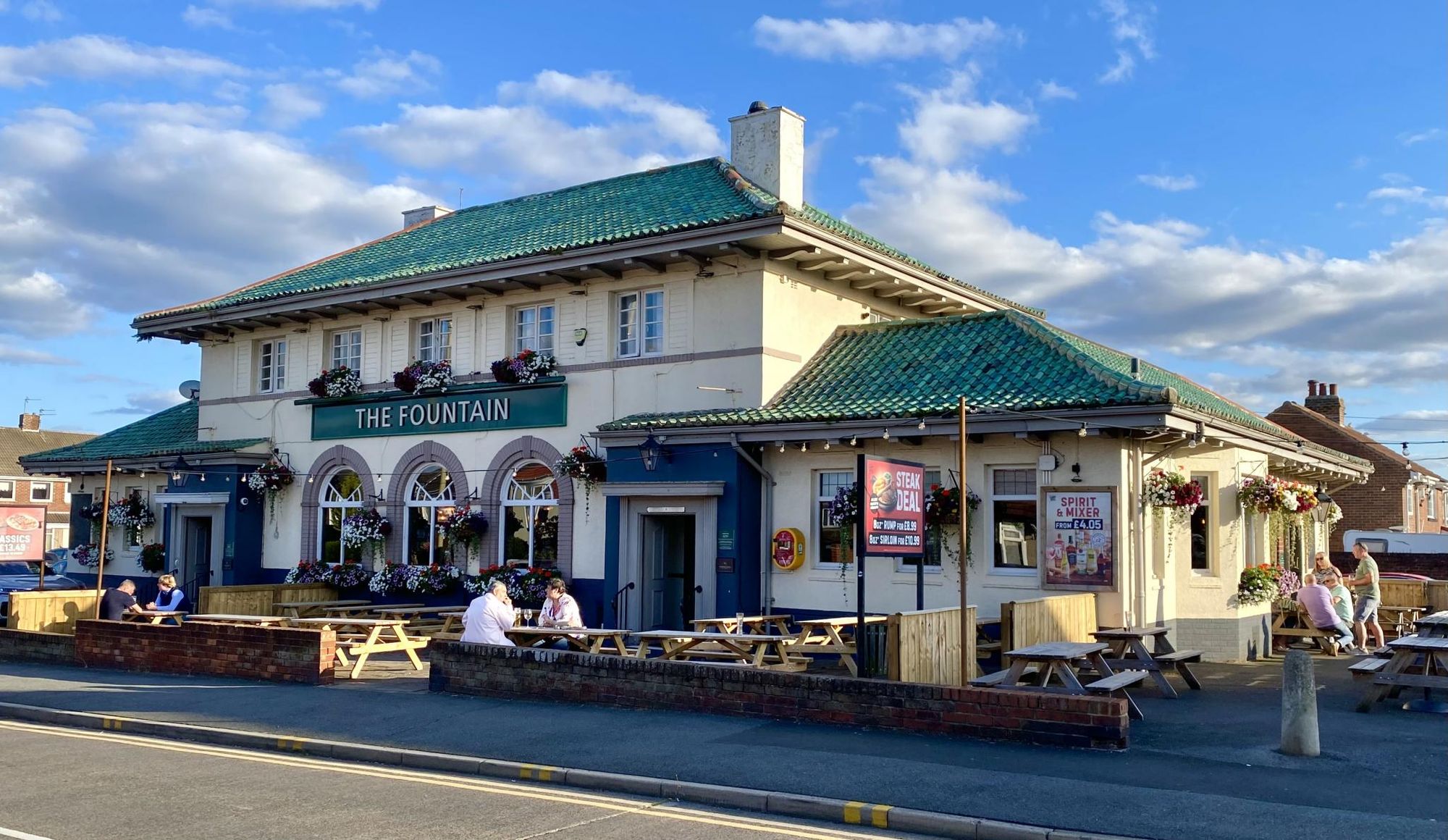 Fountain. (Pub, External, Key). Published on 17-08-2024