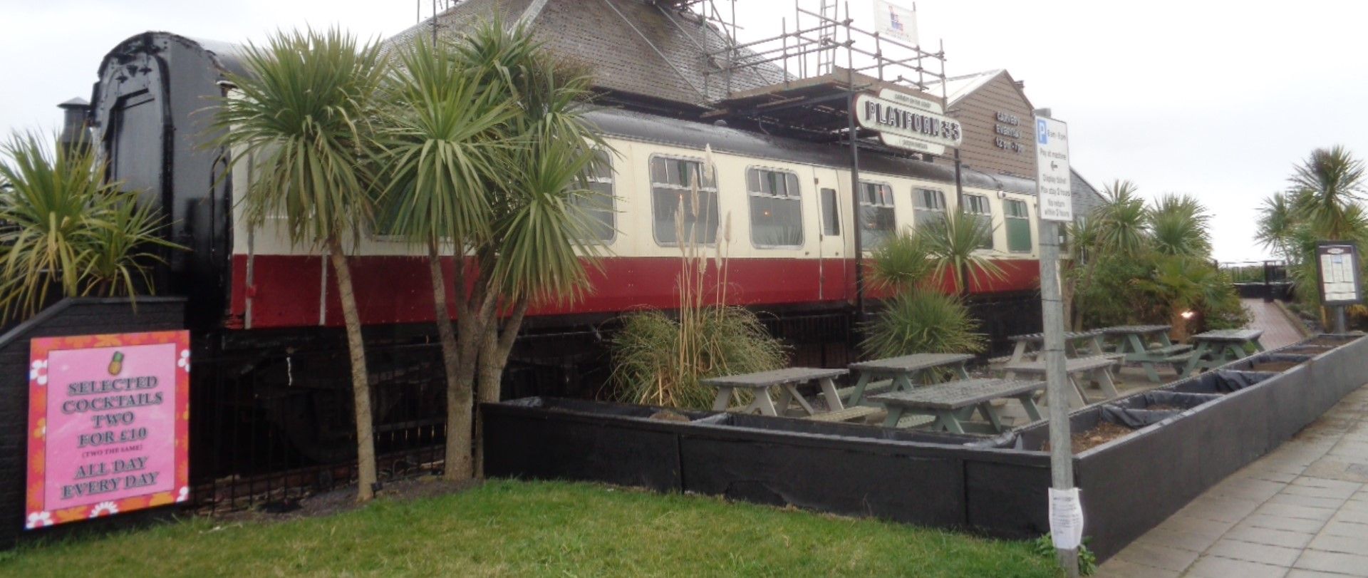 Platform 33. (Pub, External, Bar, Key). Published on 03-12-2020