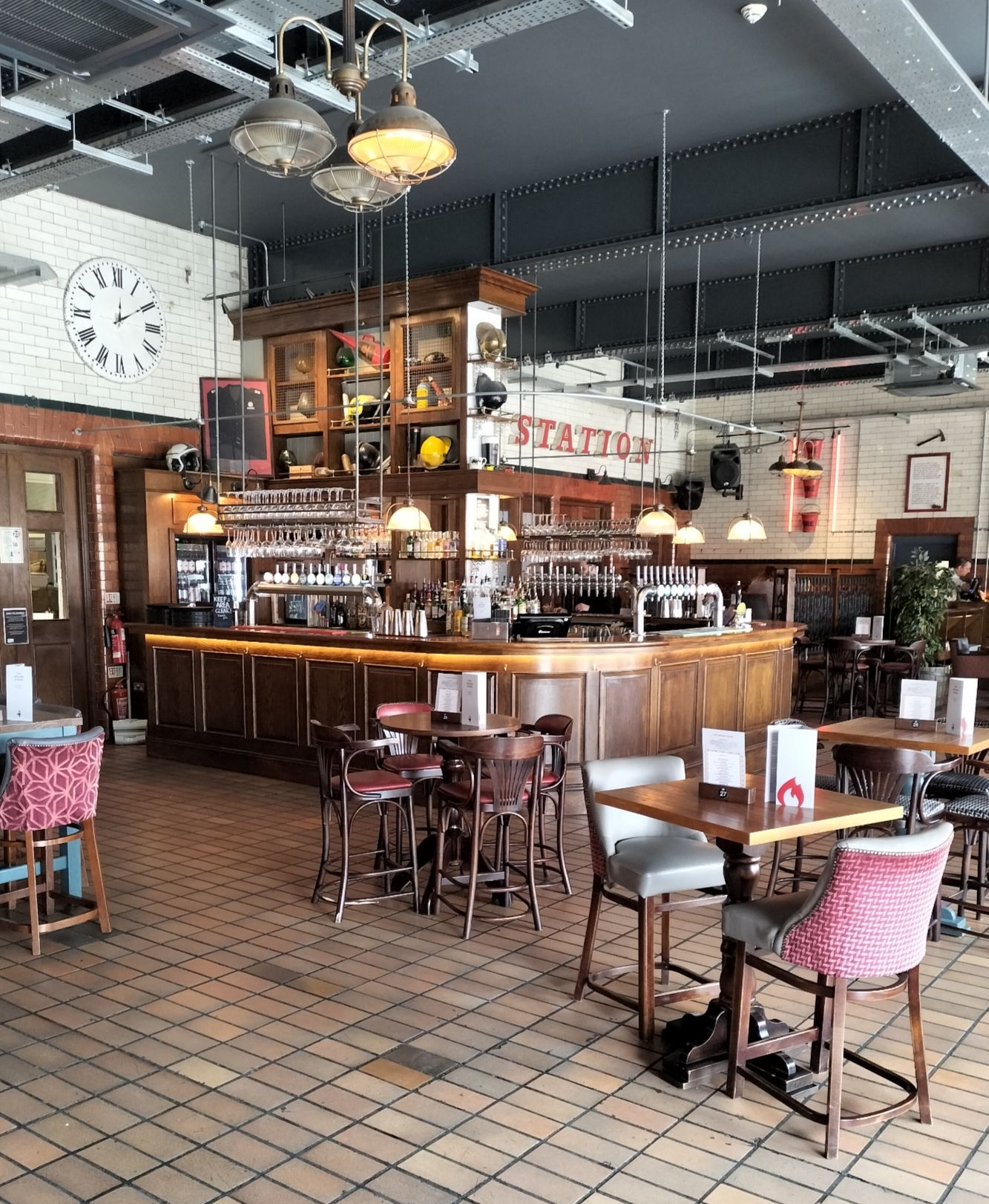 Fire Station. (Bar). Published on 11-04-2025