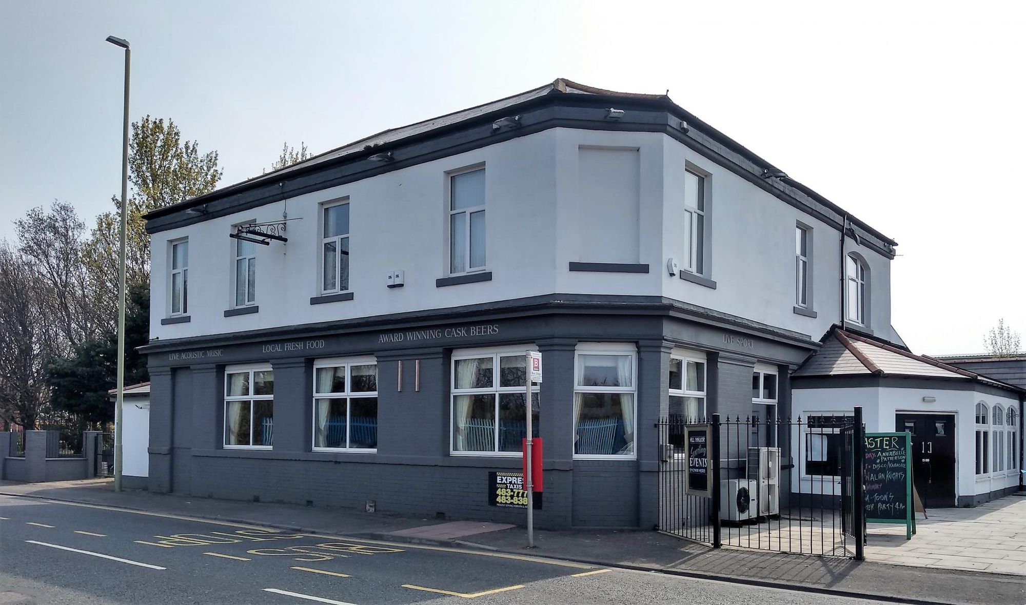 Dougies's Tavern. (Pub, External, Key). Published on 01-01-1970