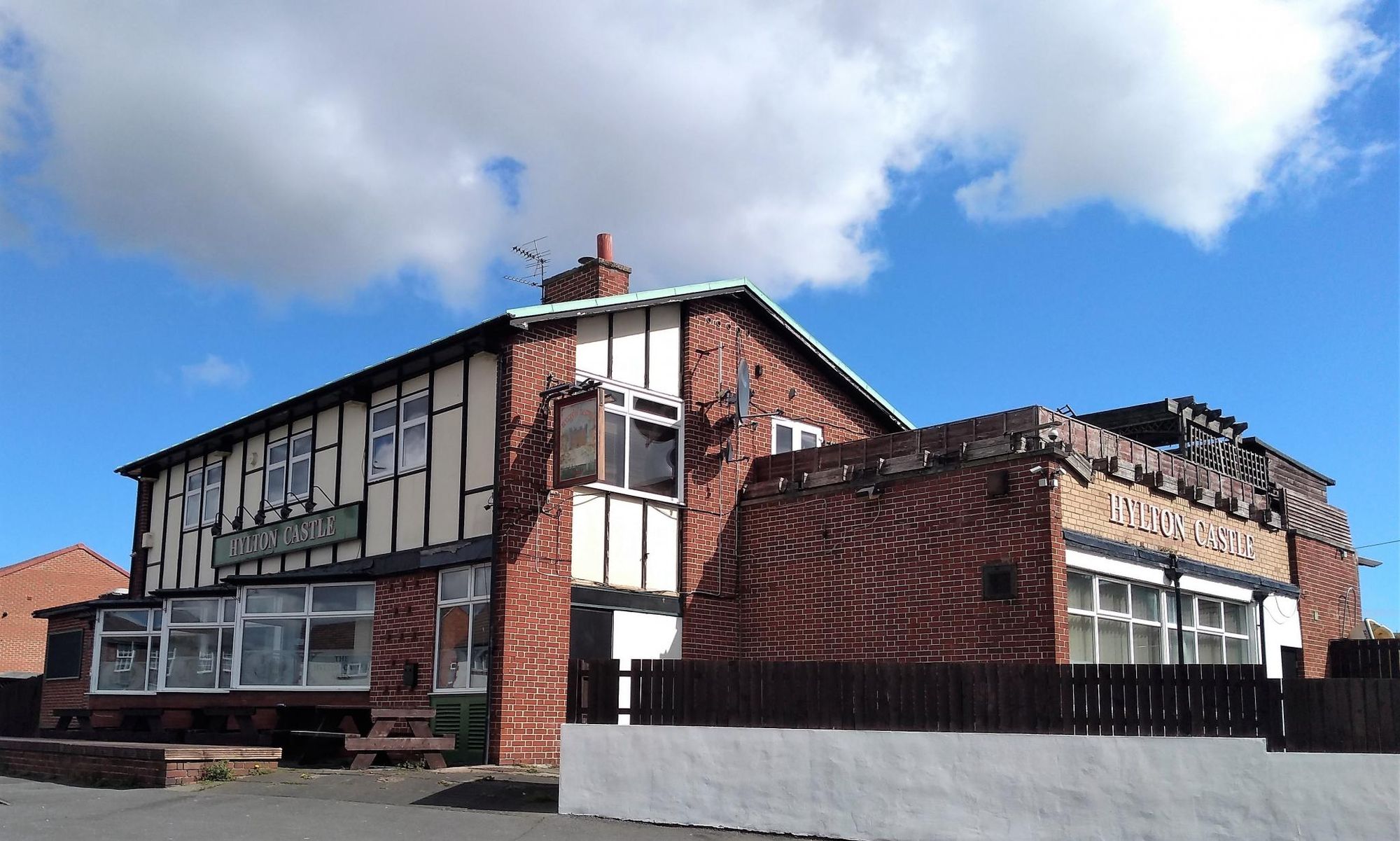 Hylton Castle Arms. (Pub, External, Key). Published on 01-01-1970