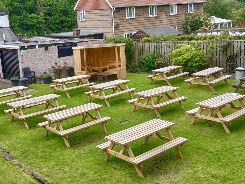 Oddfellows Garden . (Pub, Garden). Published on 17-05-2024 