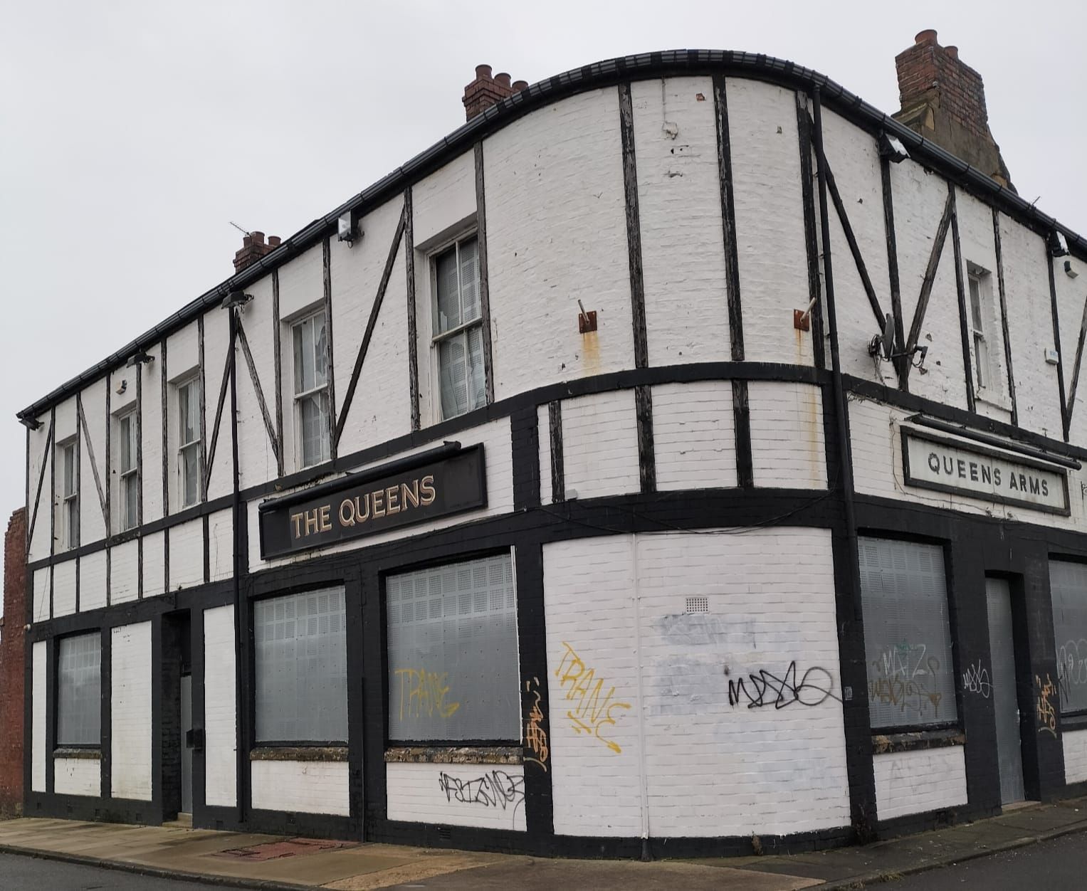 Queens. (External). Published on 19-12-2025