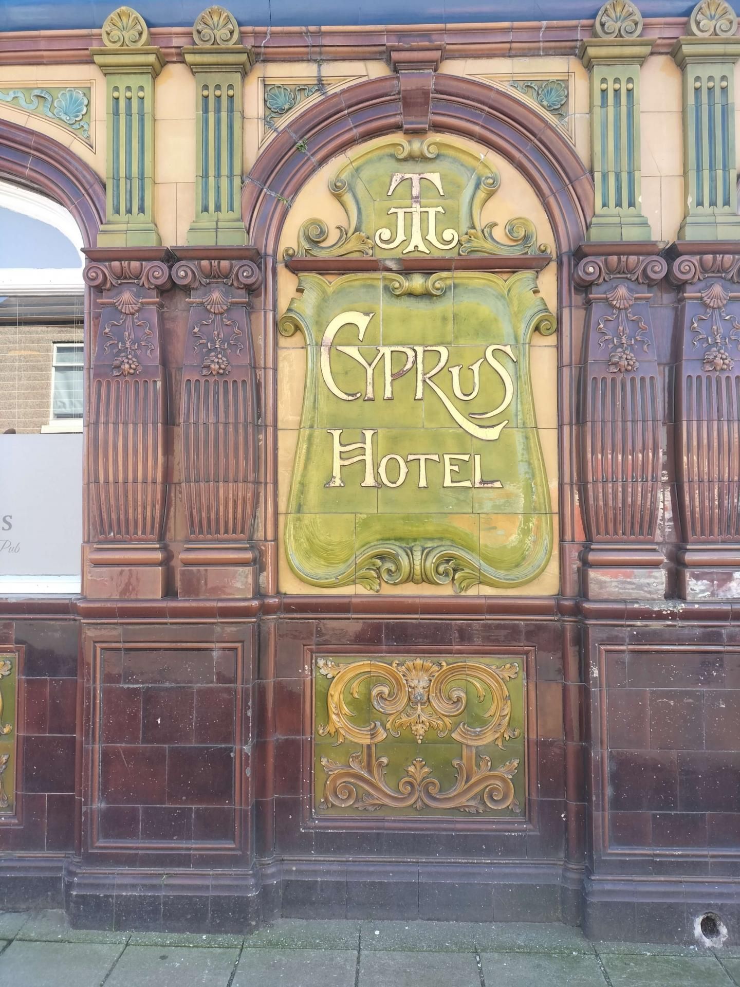 Cyprus. (Sign). Published on 22-04-2026