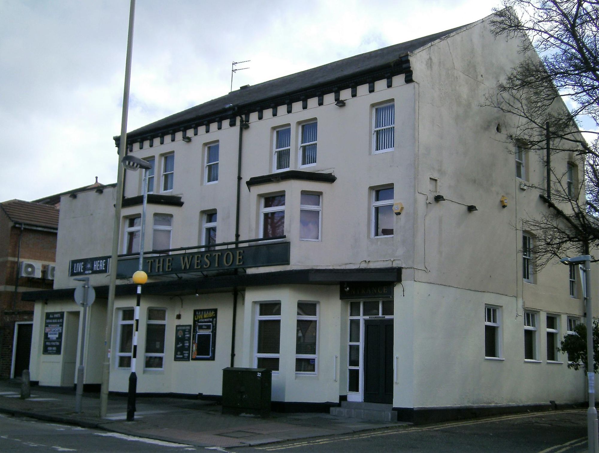 Westoe. (Pub, External). Published on 09-04-2021