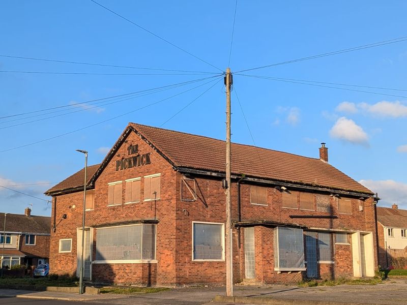 Pickwick Arms. (Pub, External, Key). Published on 24-10-2024 