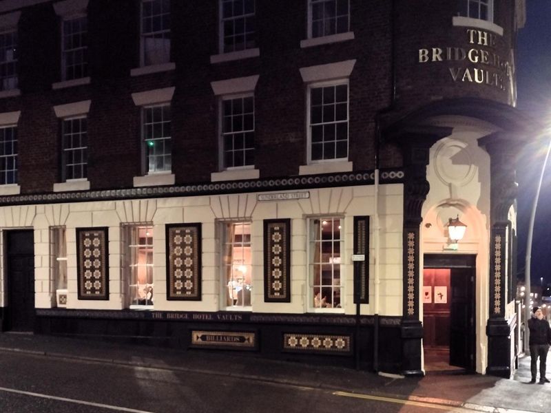Bridge Hotel Vaults. (External). Published on 24-11-2024