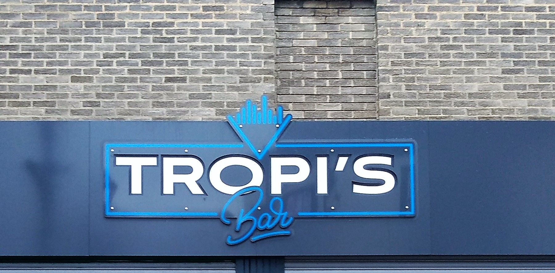 Tropi's. (Sign, Key). Published on 17-11-2022