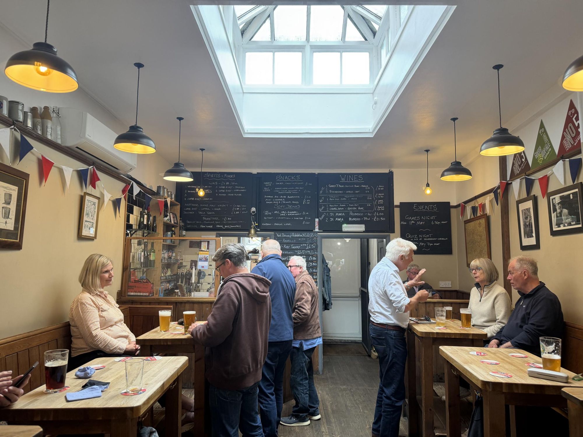 The bar inside. (Pub, Bar). Published on 15-05-2026