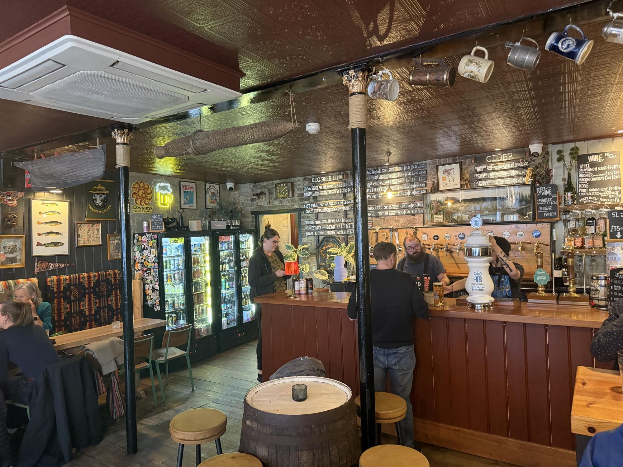 Creeker's bar counter. (Pub, Bar). Published on 15-05-2026
