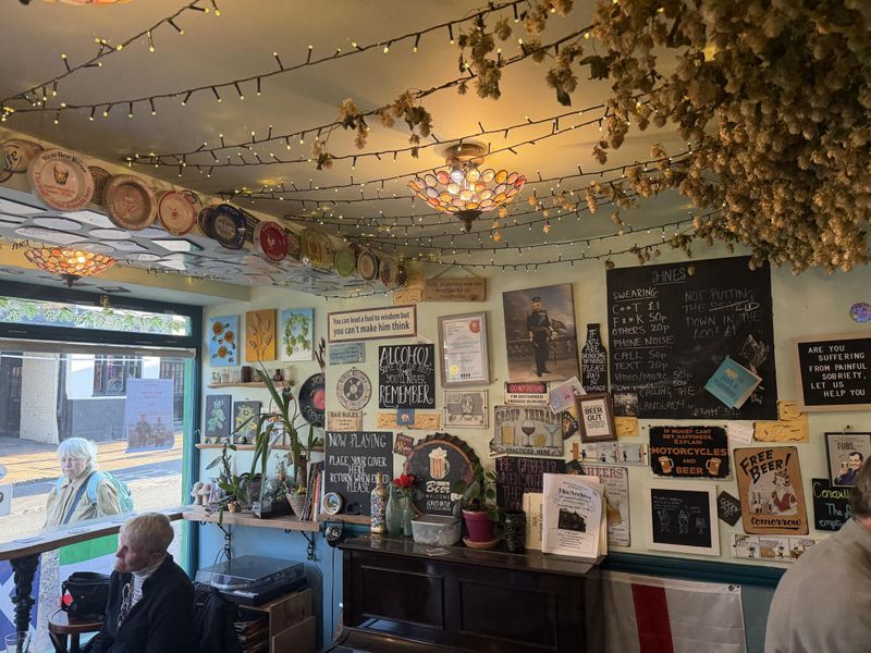 Artefacts in the bar. (Pub). Published on 15-05-2026 