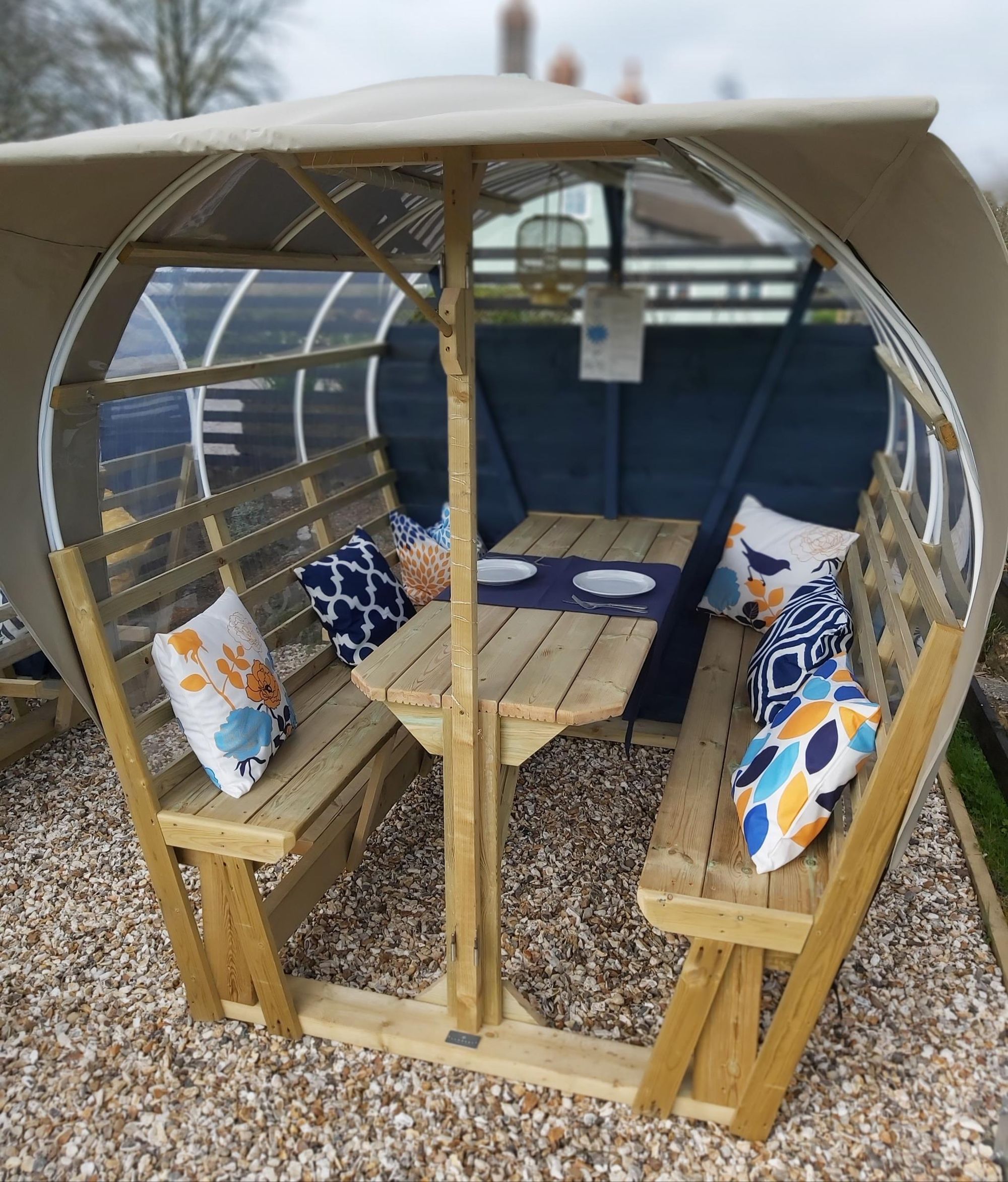 Inside Pod. Published on 22-03-2021