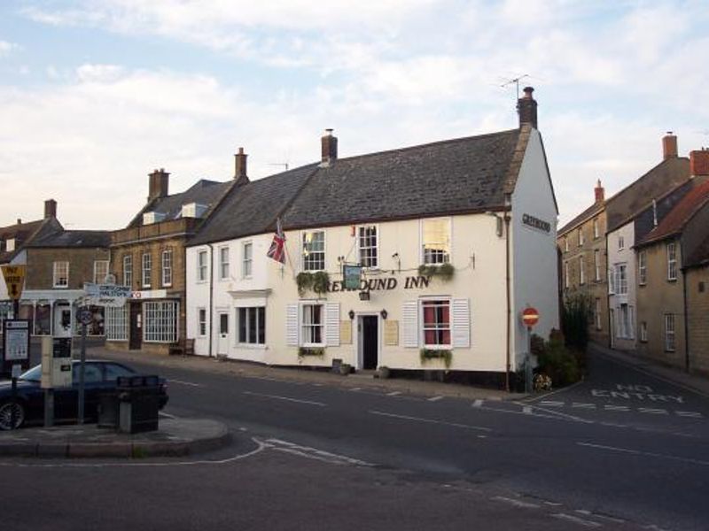 Greyhound Beaminster. Published on 29-05-2013