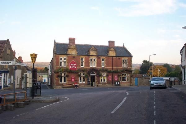Red Lion Beaminster. (Pub). Published on 29-05-2013