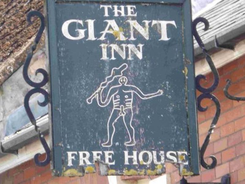 giant Inn Sign. (Sign). Published on 14-08-2013