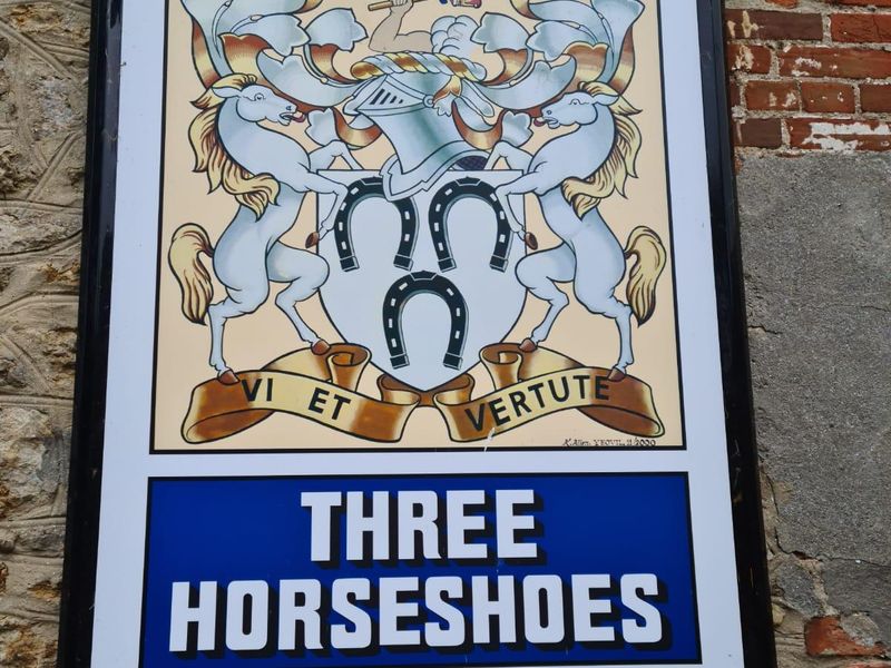 Sign in pub garden. (Sign). Published on 07-05-2021