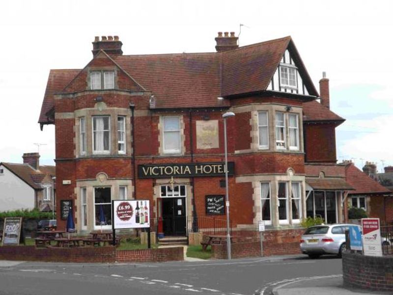 Victoria Hotel Dorchester. (Pub). Published on 07-08-2013