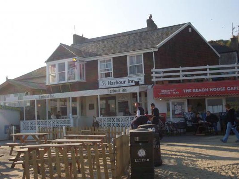 Harbour Inn Lyme. (Pub). Published on 30-06-2013