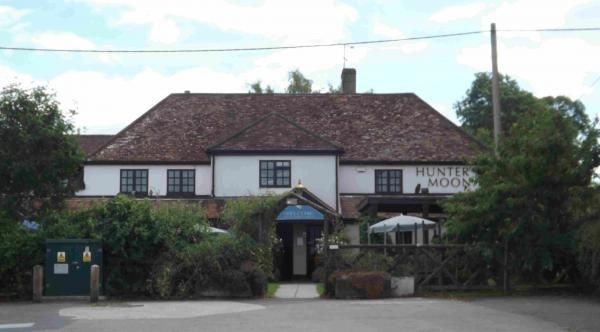 Hunters Moon Middlemarsh. (Pub). Published on 14-08-2013