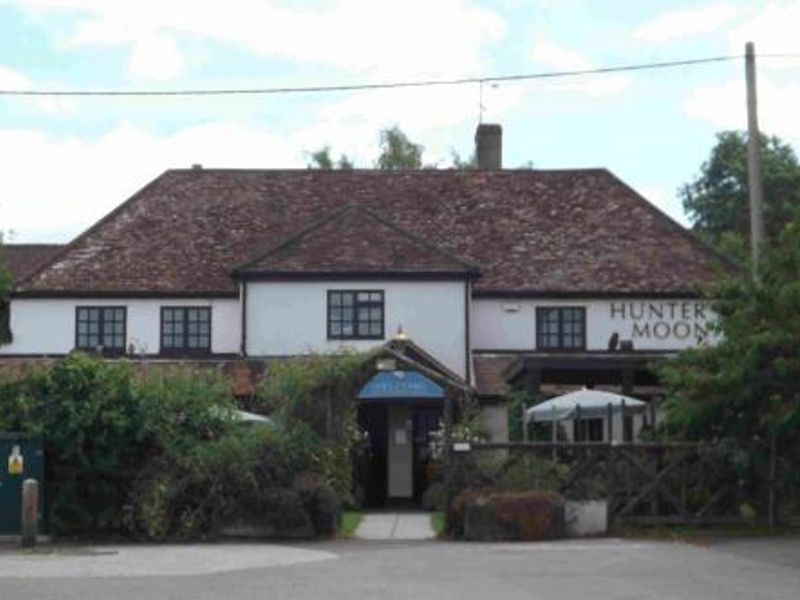 Hunters Moon Middlemarsh. (Pub). Published on 14-08-2013 