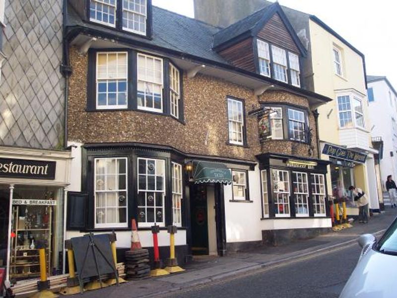 Volunteer Lyme Regis. (Pub). Published on 16-06-2013