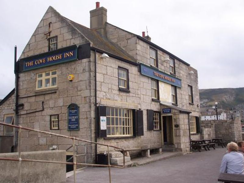 Cove House Portland. (Pub). Published on 26-06-2013