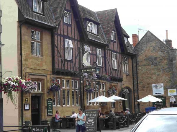 Half moon sherborne. (Pub). Published on 14-08-2013