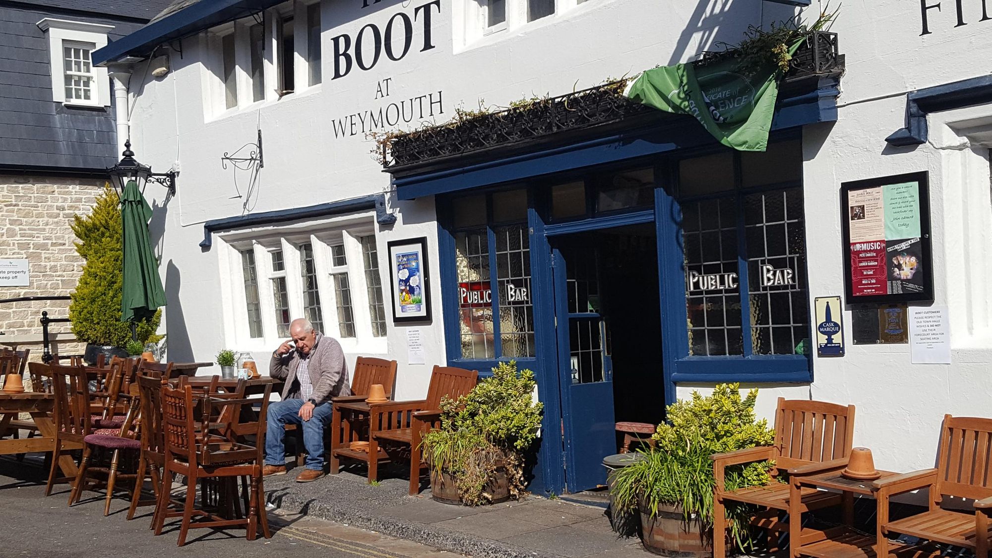 Boot & Kev. (Publican). Published on 22-07-2017