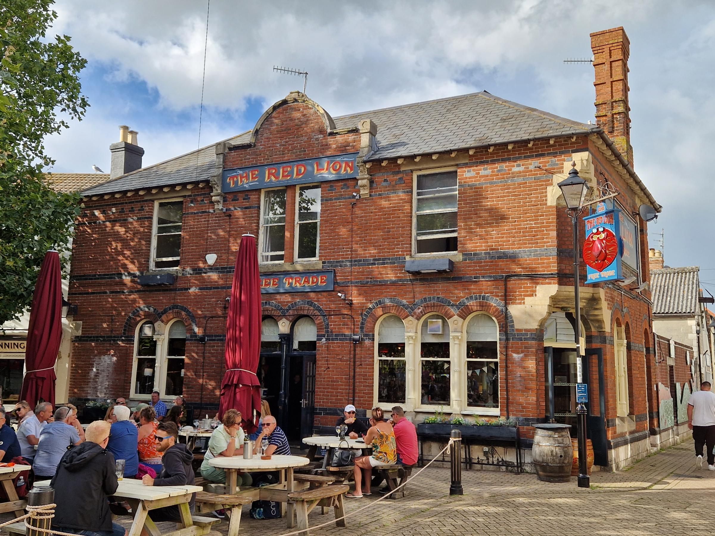 Red Lion, Weymouth - CAMRA Experience