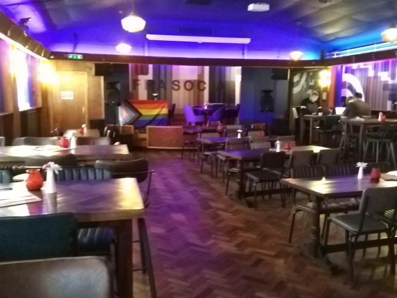 Effra Social - 2022-09-22 2. (Bar). Published on 22-09-2022