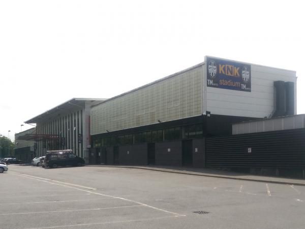 KNK Tooting & Mitcham Utd Stadium - 20160721 - car park & stand. (External). Published on 05-08-2016