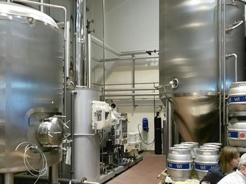 Wimbledon Brewery Tap - Interior. (Pub, Brewery). Published on 27-06-2016