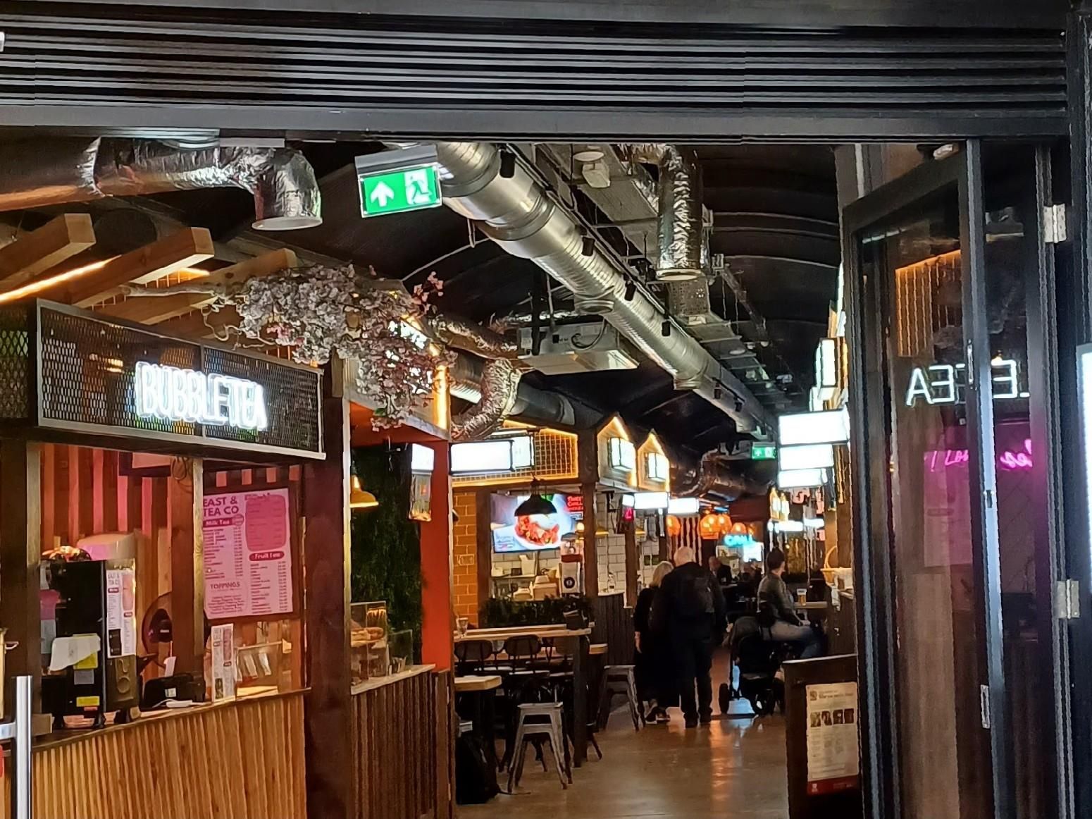 Market Place SW8 - view through front door. (Bar). Published on 11-10-2023