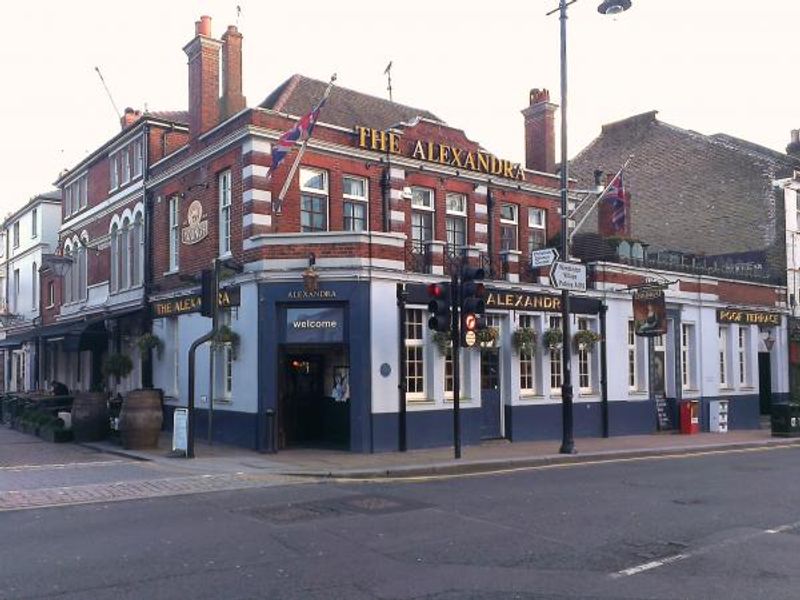 Alexandra, Wimbledon SW19. (Pub, External, Key). Published on 09-01-2014