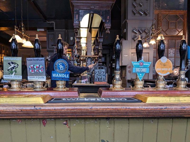 Handpumps. (Pub, Bar). Published on 09-11-2024