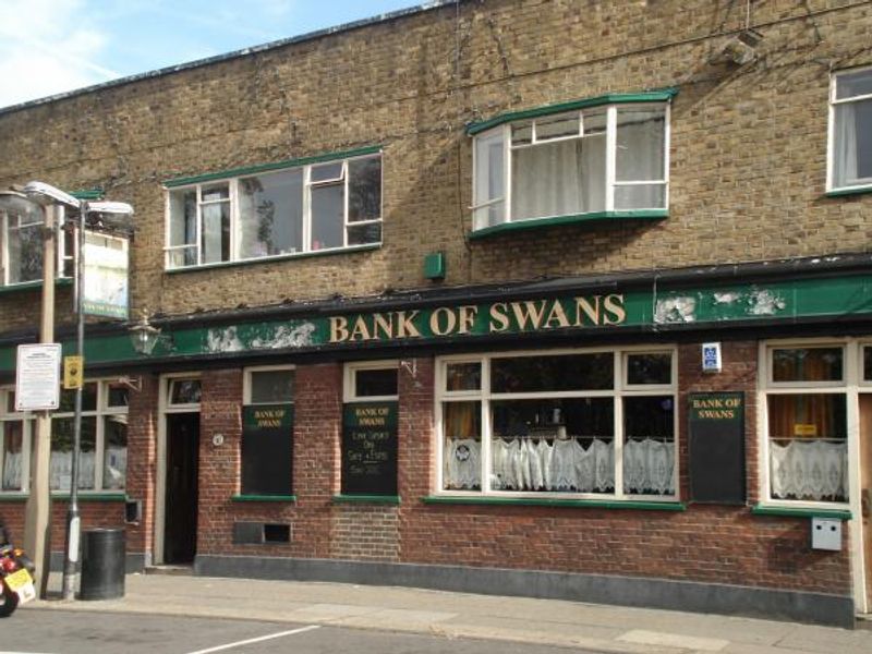 Bank of Swans, SW4. (Pub, External, Key). Published on 22-02-2014 