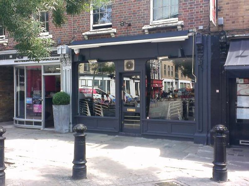 Zócalo Battersea Square, SW11. (Pub, External). Published on 05-07-2014