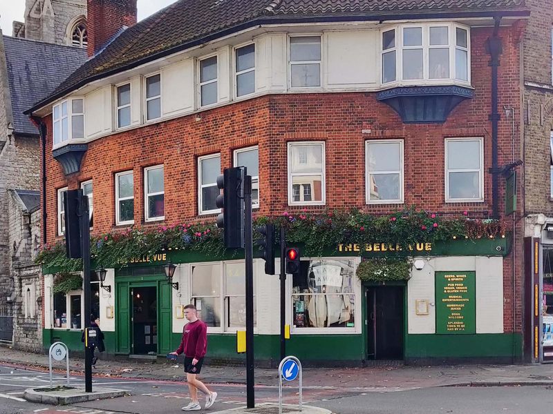 Belle Vue, SW4 - 2021-10-19c. (Pub, External, Key). Published on 03-11-2021