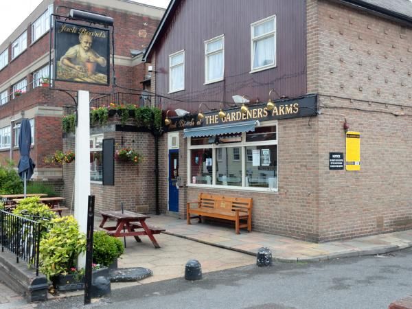 Gardeners Arms SW11 - demolishid in 2011. (Pub, External, Key). Published on 18-09-2013