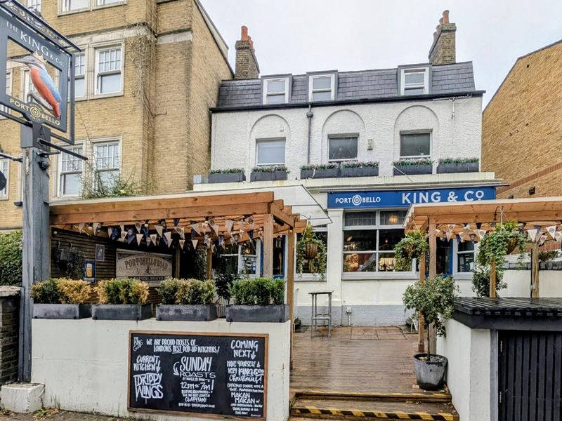 King & Co. (Pub, External, Key). Published on 26-10-2026