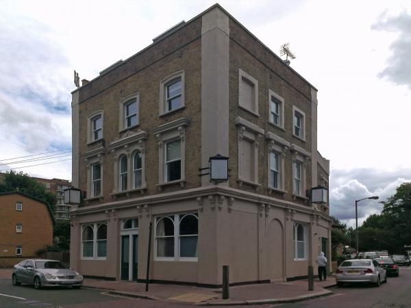 The former Haberdashers Arms SW11 in September 2013. (Pub, External). Published on 09-09-2013